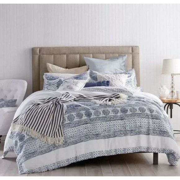 Peri Home Matelasse Medallion Full/Queen Duvet Cover Sham set Dk Blue White $270 - Picture 2 of 12